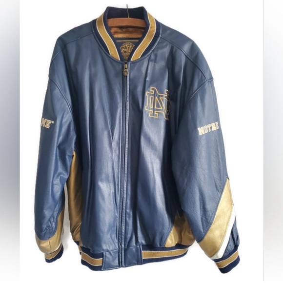 Genuine leather men’s Notre Dame varsity jacket - Picture 2 of 5